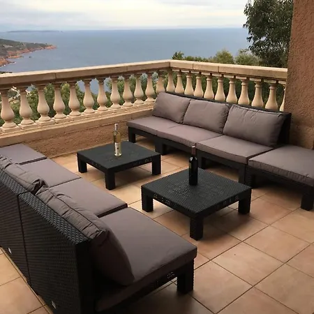 For 14 People With Private Pool And Sea View Villa *