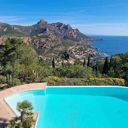 Villa For 14 People With Private Pool And Sea View Antheor-Cap-Roux